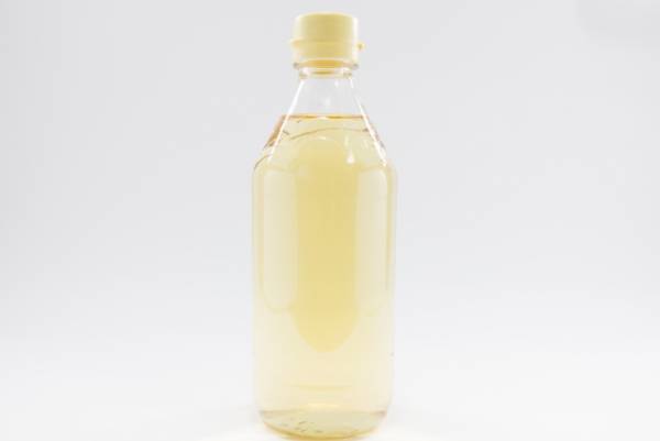 あなたの知らない「酢」のスゴさ！柔軟剤や掃除に使える5つのワザ