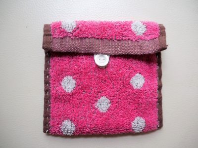 ミシン不要のミニポーチづくり！低学年の自由研究におすすめ