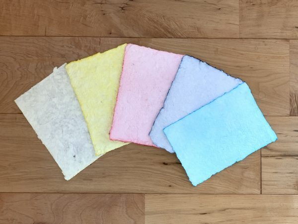 牛乳パックで自由研究！幼児から高学年まで応用できる再生紙づくりがおすすめ