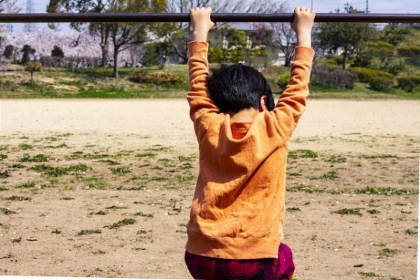 「もういいや」すぐあきらめてしまう子の心理と対応方法3つ