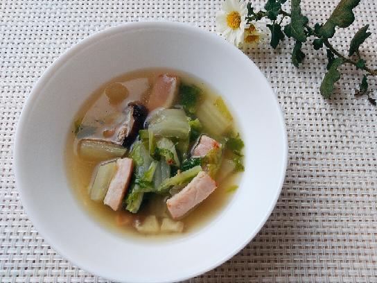 捨てないで！茎も葉もひと工夫で絶品料理