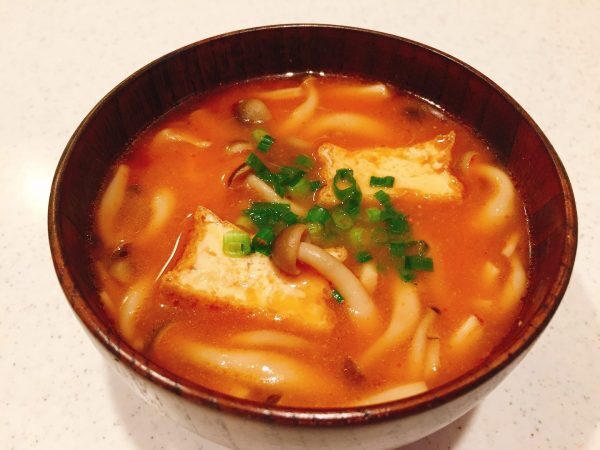 みそ汁にサバ缶？トマトジュース？新しい味がヤミツキに