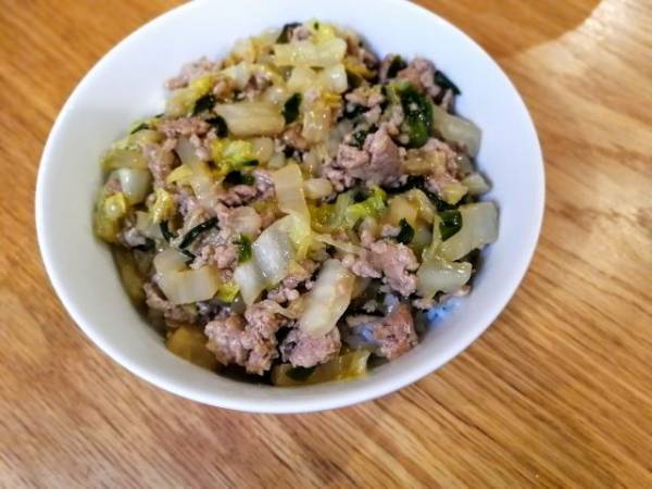 箸が止まらず危険…「白菜」丸ごと1個があっという間に消費レシピ4つ