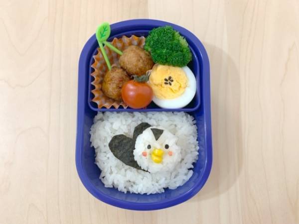 「小さく握る」だけ！こんなにかわいいお弁当ができた