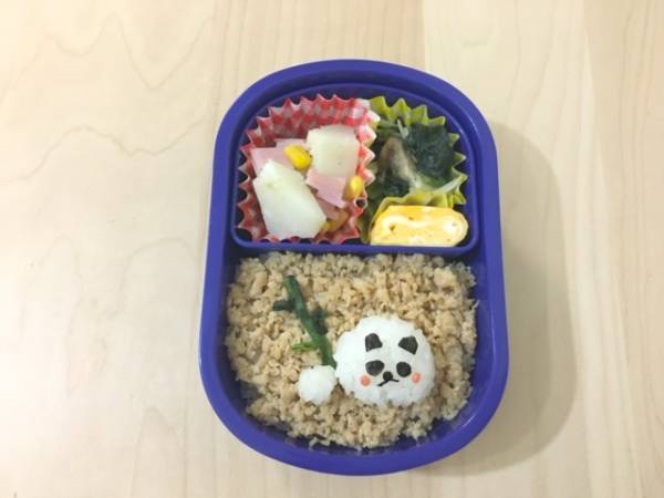 「小さく握る」だけ！こんなにかわいいお弁当ができた