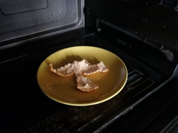 「みかんの皮」は捨てないで！料理や掃除に7つの活用法