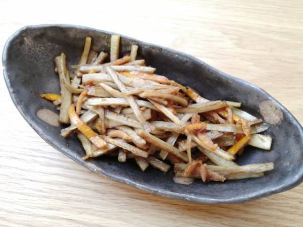 「みかんの皮」は捨てないで！料理や掃除に7つの活用法