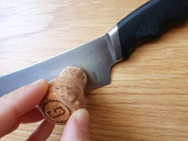 捨てるのもったいない！ワインコルクの意外な活用法3選