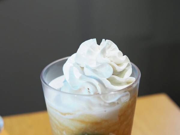 【スタバ】春の新作「キャラメリー ミルクコーヒー フラペチーノ」が発売！　あま〜いコーヒー牛乳にキャラメルを合わせた王道の味わいだった