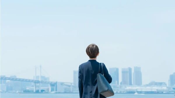 働く女性の約6割が実感。昨年より感じる「疲れ」の原因1位とは？