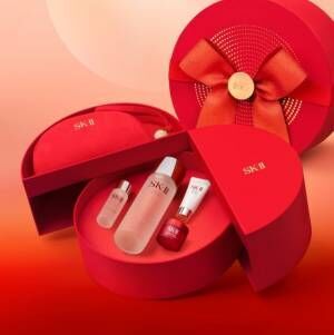 “クリアな素肌”をゲット！　限定ホリデーコフレ「SK-II アーケード リミテッド エディション」を発売