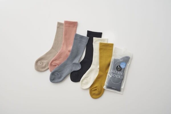 カラバリ豊富。グンゼから“ゆる着圧”ソックス「SKINNY SOCKS」誕生