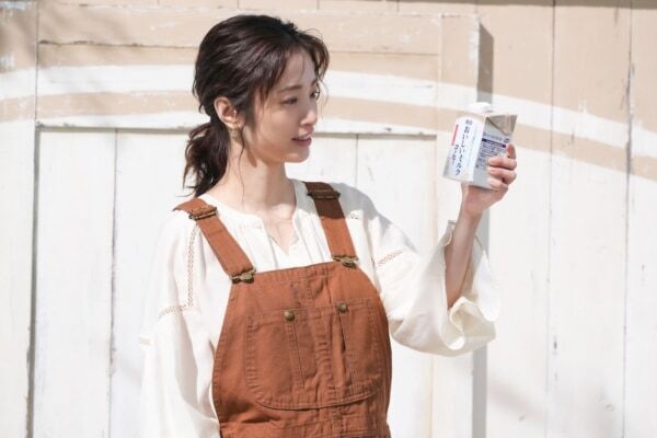 上戸彩出演！　新商品「明治おいしいミルクコーヒー」新CMがOA開始！