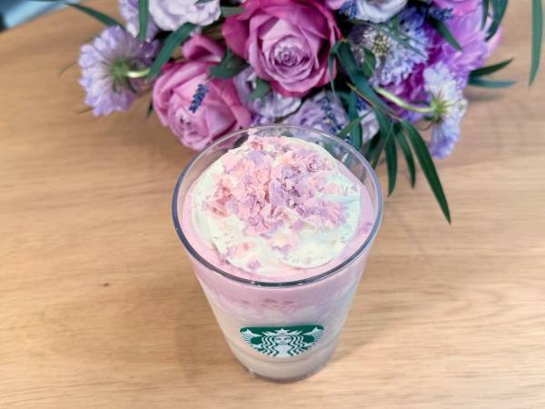 スタバから豪褒美フラペチーノが登場！　アールグレイと花々の華やかな香りに癒やされる「ロイヤル アール グレイ ブーケ フラペチーノ」
