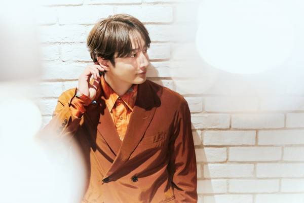 険しくもワクワクする道を選びたい。小関裕太が先輩から学んだ「人生を楽しむコツ」