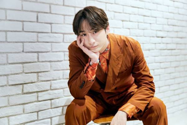 険しくもワクワクする道を選びたい。小関裕太が先輩から学んだ「人生を楽しむコツ」