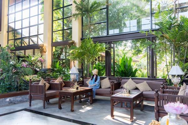 ガジュマルの木が寺院をのみこむ!?　カンボジアで400年以上放置された都が圧巻だった