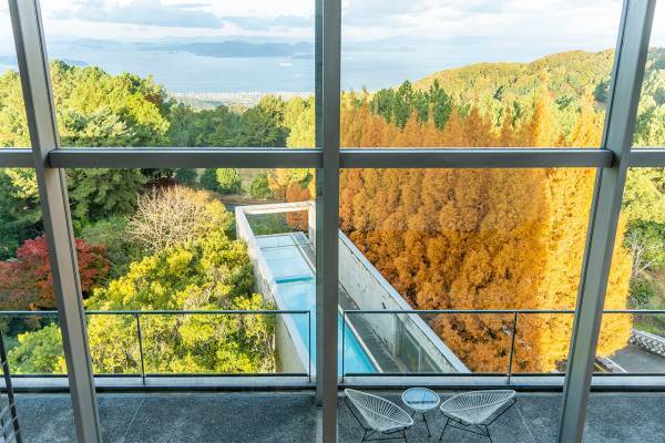 温泉も、カフェも、お土産も！　女子旅におすすめの「松山観光スポット6選」