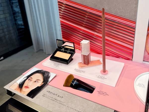 シュウ ウエムラの春コレクションがアフタヌーンティーに！ キンプトン新宿東京コラボで春を先取り