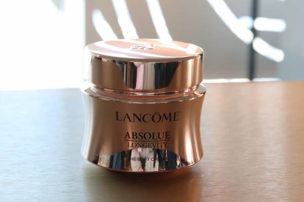 ランコムから「アプソリュPDRN」配合クリームが新発売。美容医療着想でハリあふれる美しさへ