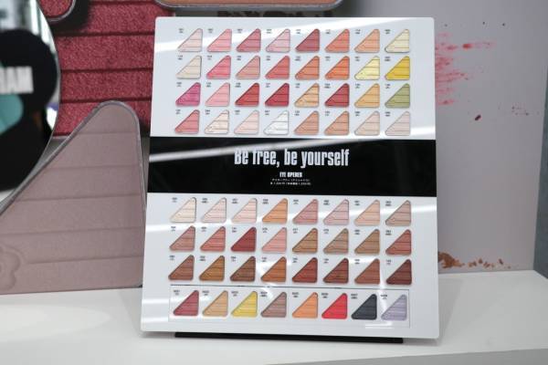 マリークワント新「アイオープナー」を先行販売！　カプセルくじやパレットのデコレーションも楽しめるポップアップイベントを開催