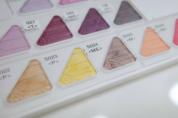 マリークワント新「アイオープナー」を先行販売！　カプセルくじやパレットのデコレーションも楽しめるポップアップイベントを開催