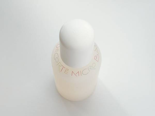 ベスコス受賞のコスメデコルテ「薬用 マイクロバーム ローション」が肌荒れ中に◎　スプレーするだけのお手軽スキンケア