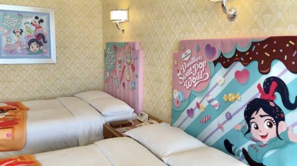 かわいすぎる空間にうっとり。「ヴァネロペのスウィーツ・ポップ・ワールド」に浸れるスペシャルルームとAR体験が登場！