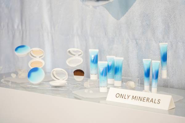 冷感だけど、肌にやさしい。あたたかくなる前に買っておきたい「オンリーミネラル」のひんやり新コスメが優秀