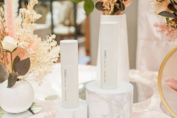 あらゆる肌悩みにアプローチ。「ファンケルの新スキンケア」が働く女子におすすめな理由