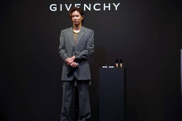 神宮寺勇太がジバンシイ ビューティー アンバサダーに就任！　新作ファンデの魅力を語る