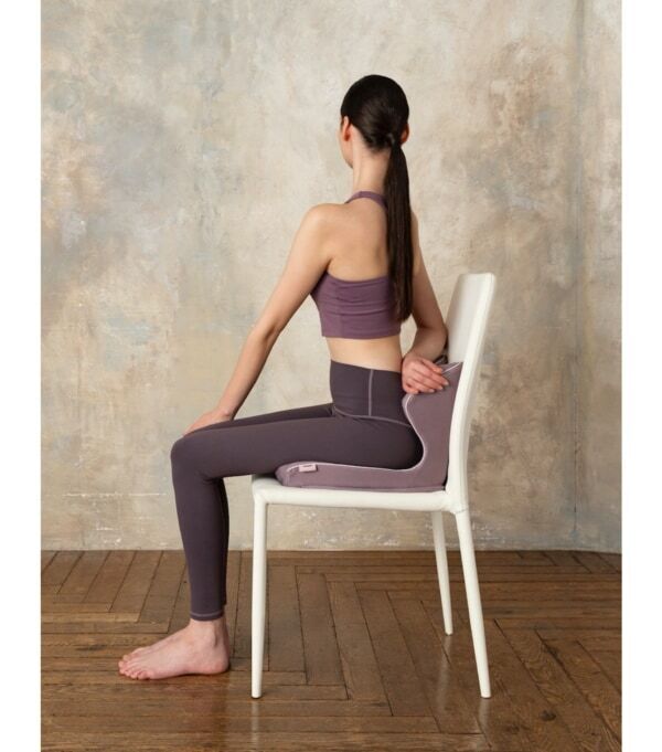 椅子ヨガにもおすすめ。「Keeps クッション for beauty」で美姿勢をサポート