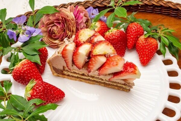 いちごタルトのお祭り⁉　キルフェボン「2025 VERY STRAWBERRY」を開催