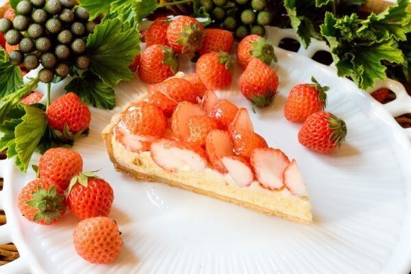 いちごタルトのお祭り⁉　キルフェボン「2025 VERY STRAWBERRY」を開催