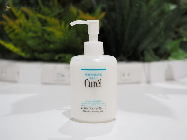 花粉や乾燥でゆらぎがちな肌に。アラサーコスメオタクが選ぶスキンケアアイテムは？