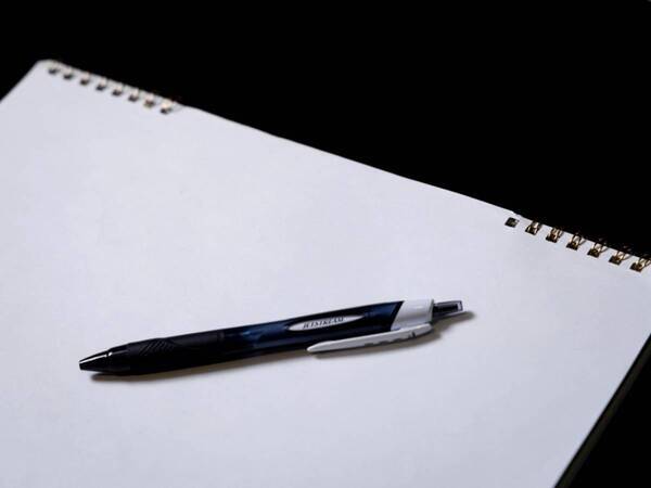 【バッグの中身】自分らしさを見つけたひとり起業家のお仕事バッグ