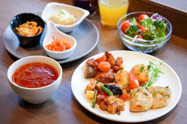 美容家電の無料レンタルも！　「高級シャワーヘッド3種」を東急ステイ新宿イーストサイドで試してみた