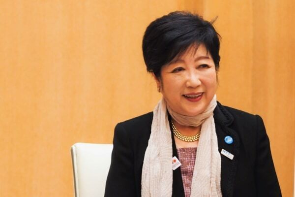 小池都知事も参加。リーダー職に挑戦したい女性職員を応援するランチ座談会を開催