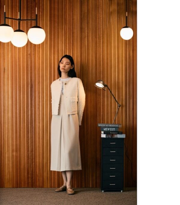 春の“着回し”オン・オフコーデを提案。ナノ・ユニバース「WORK ELEGANCE」