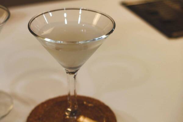 社内スナックで自社商品の理解とコミュニケーションを促進！　KIRINグループが開催している「スナックふきだまり」に行ってみた