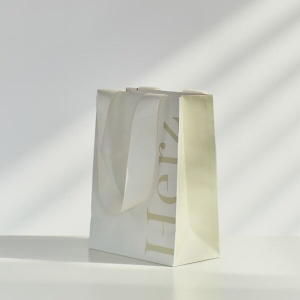 舟山久美子の「Herz skin」が1周年記念！　伊勢丹新宿店でPOPUPストアを開催