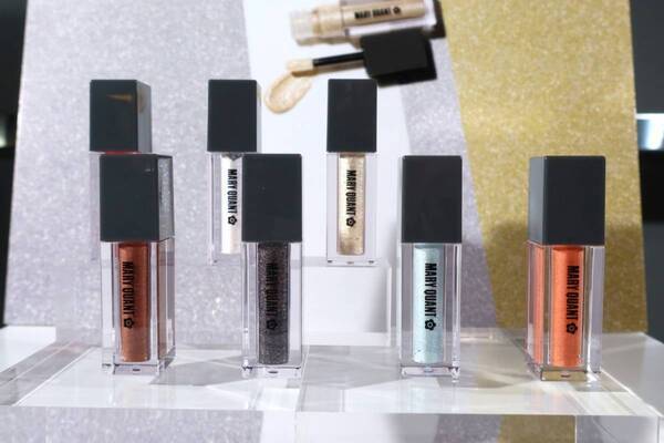 多彩なきらめきに心ときめく！　マリークワント5月新作コスメはリキッドアイシャドウとネイル新色