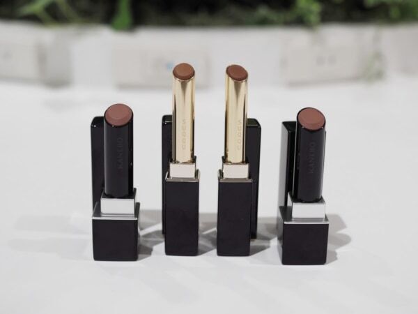 毎日使える馴染みベージュに注目！ コスメオタクが注目した2025年春の新作リップ&フェイスカラーは？
