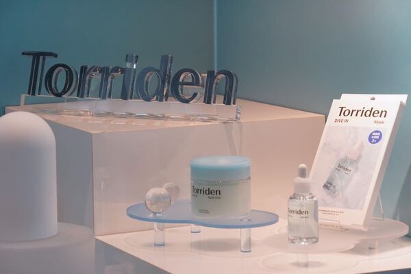 「太陽とは友達」髙橋海人が明かす“らしさ全開”の日焼けケアとは？　「トリデン」アンバサダー発表会レポ