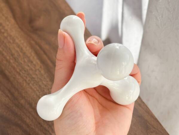 働く私を労わってくれる。デスクに忍ばせておきたいリフレッシュグッズ3選