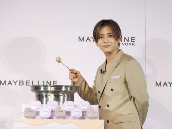 山田涼介、なくてはならないファンデーションのこだわりは？　メイベリン ニューヨーク 新製品アンバサダーに就任