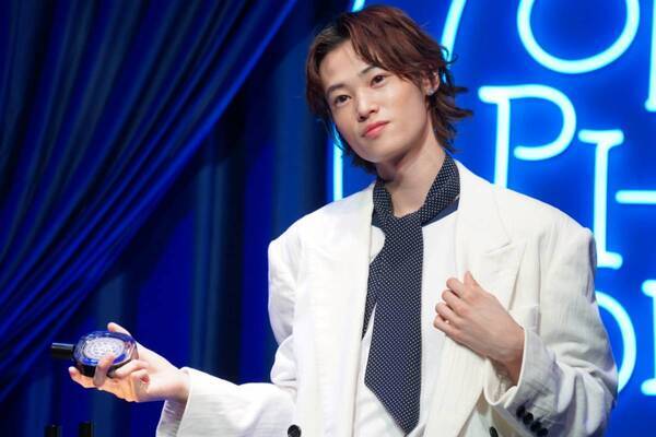 Diptyqueの代表的フレグランス「Orphéon」を豪華ゲストが語る！　三吉彩花、井桁弘恵おすすめのつけ方は？