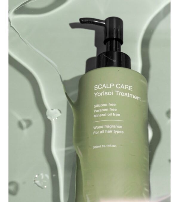 高橋ユウのヘアケアブランド「iiinalily」よりシャンプー&トリートメントが登場