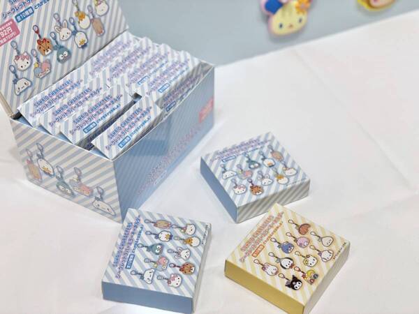 希空＆ホラン千秋、推しにメロメロ！　「サンリオキャラクター大賞」開幕イベントで愛が爆発