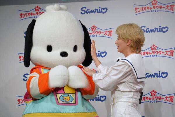 希空＆ホラン千秋、推しにメロメロ！　「サンリオキャラクター大賞」開幕イベントで愛が爆発